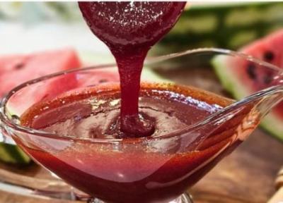طرز تهیه شیره هندوانه خانگی؛ شیرین کننده طبیعی برای دسر و صبحانه طرز تهیه شیره هندوانه خانگی؛ شیرین کننده طبیعی برای دسر و صبحانه