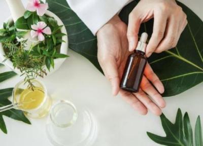 روغن آرگان و خواص شگفت انگیز آن برای مو، پوست و ناخن ها روغن آرگان و خواص شگفت انگیز آن برای مو، پوست و ناخن ها